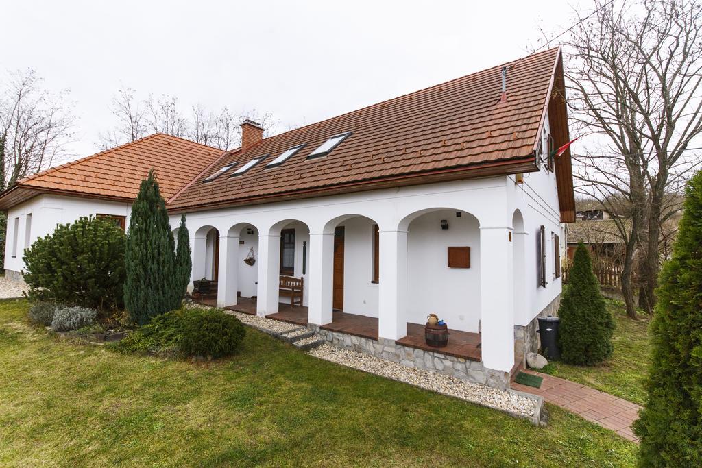 Apartament Ambitus-Haz Egerszalók Zewnętrze zdjęcie